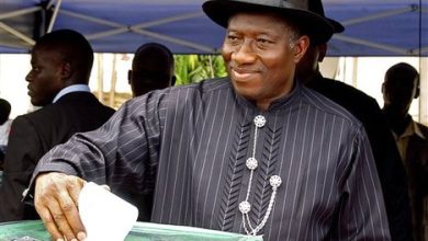 Pres. Goodluck Jonathan casts vote